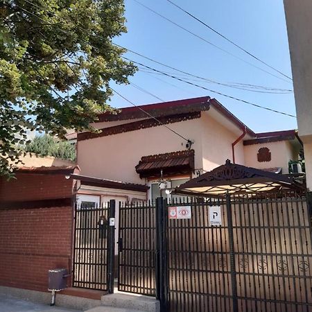 Casa Silvia Apartment Констанца Екстериор снимка