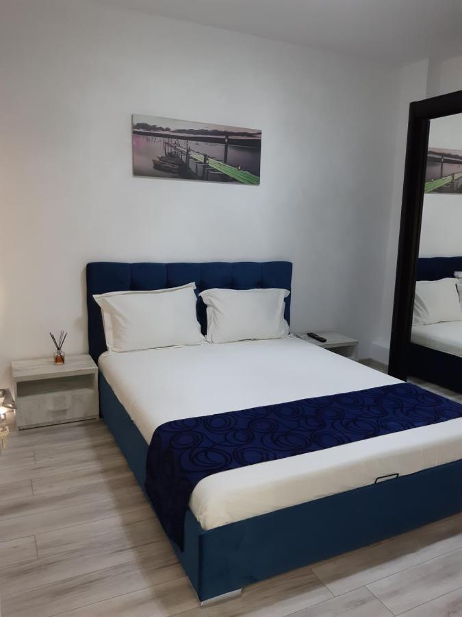 Casa Silvia Apartment Констанца Екстериор снимка