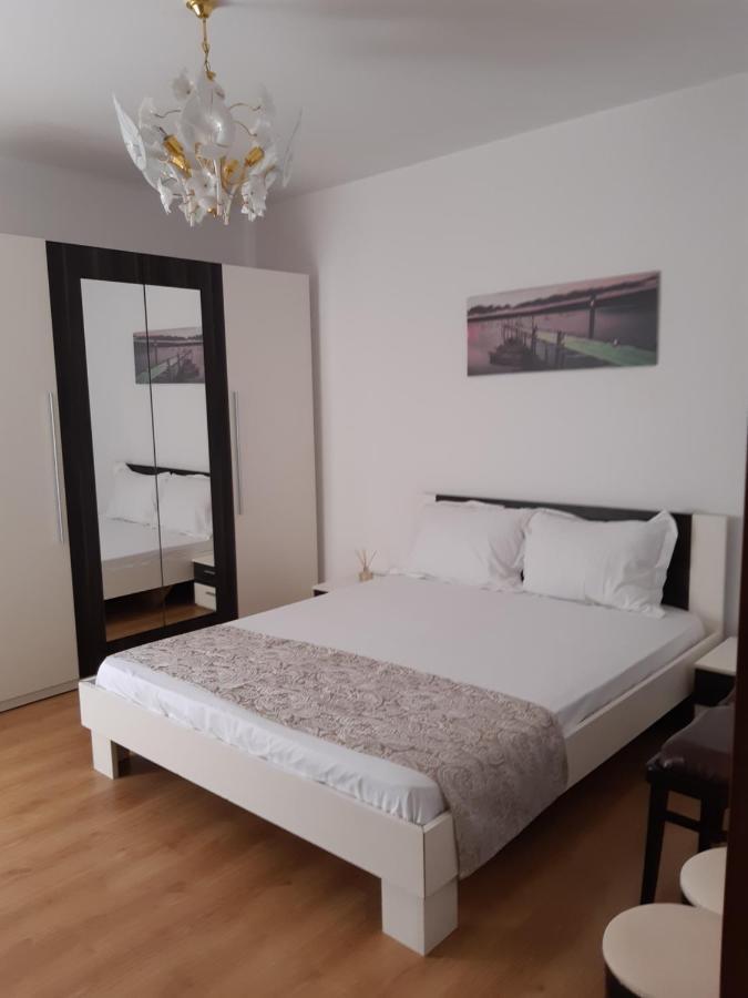 Casa Silvia Apartment Констанца Екстериор снимка
