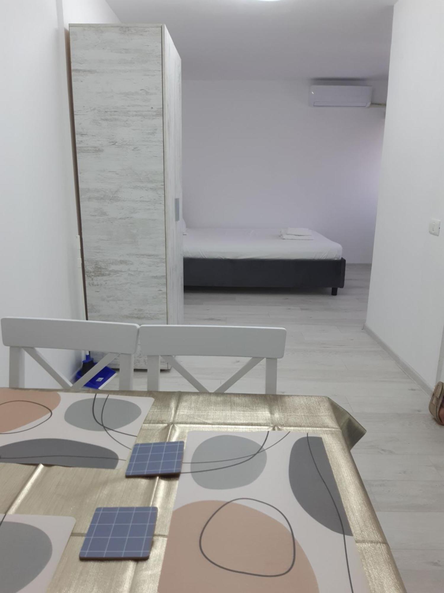 Casa Silvia Apartment Констанца Екстериор снимка