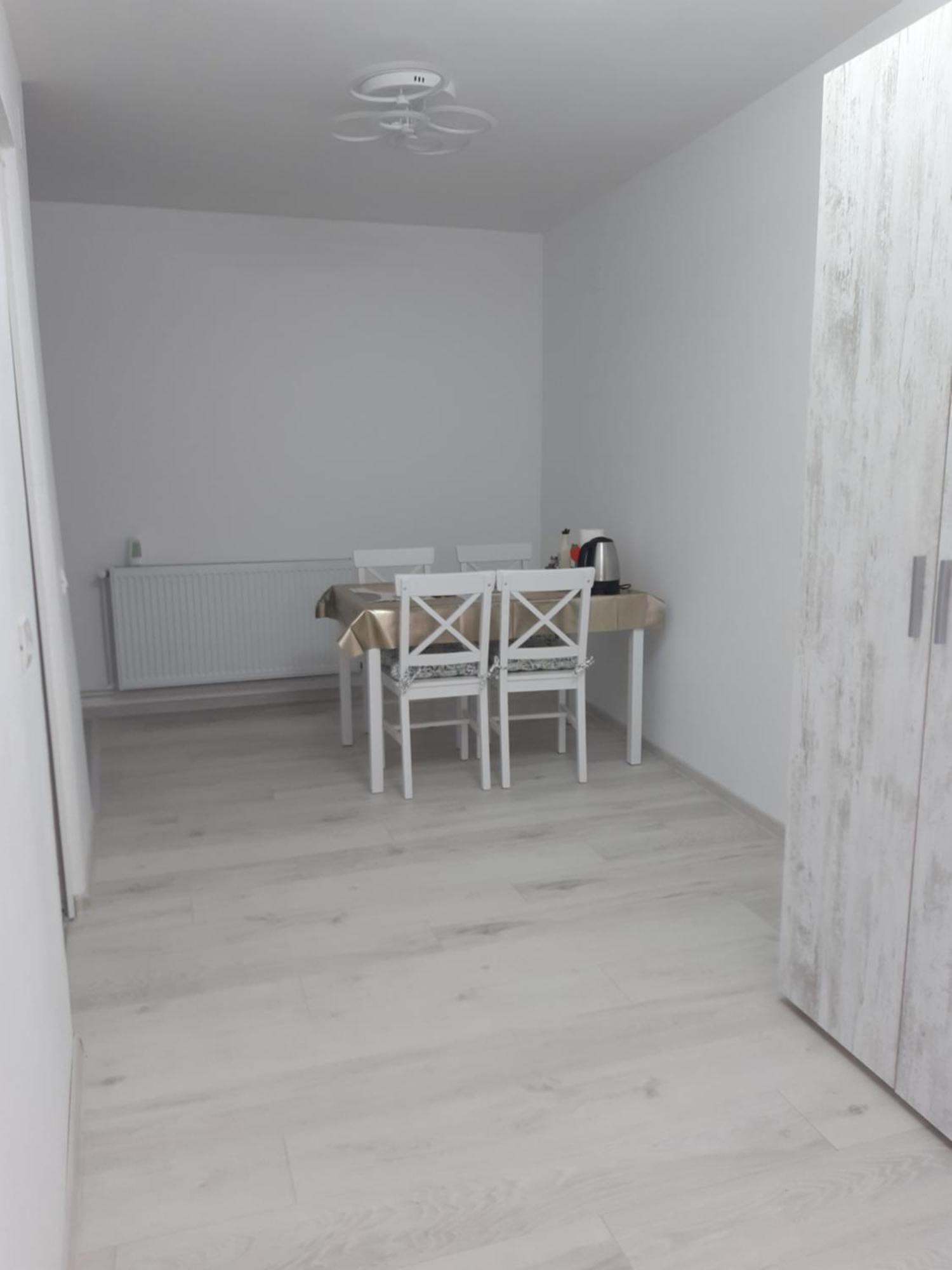 Casa Silvia Apartment Констанца Екстериор снимка