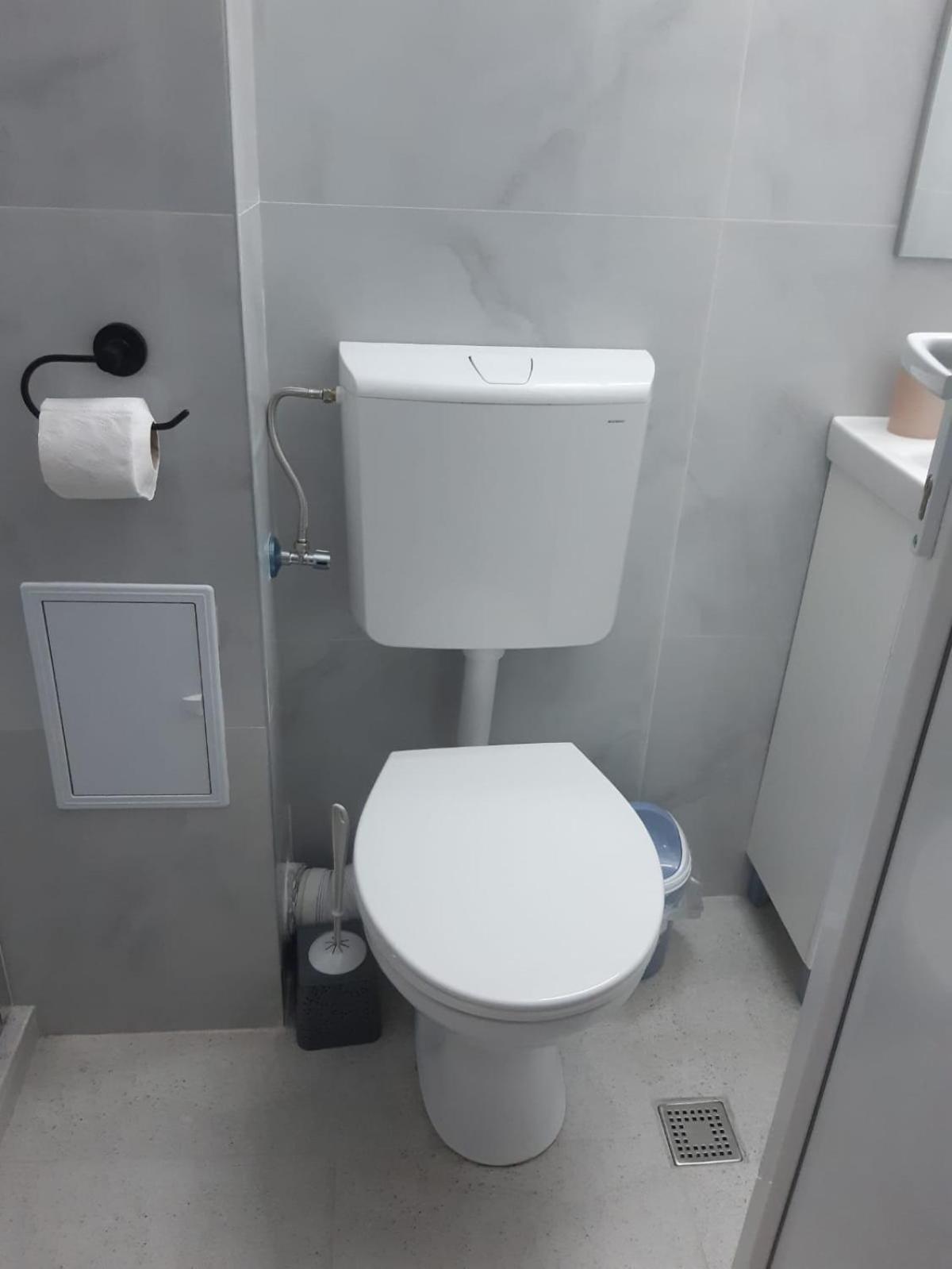Casa Silvia Apartment Констанца Екстериор снимка
